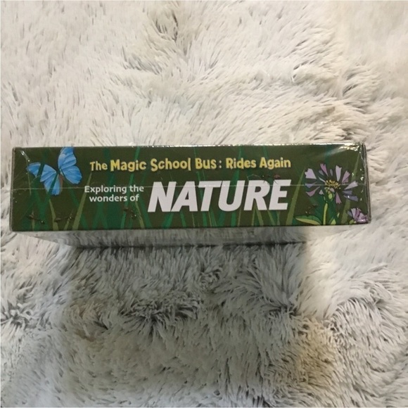 Scholastic The Magic School Bus Rides Again Exploring  the wonders of Na… - Picture 6 of 9